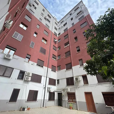 Art Central Apartment Appartamento Shkodër